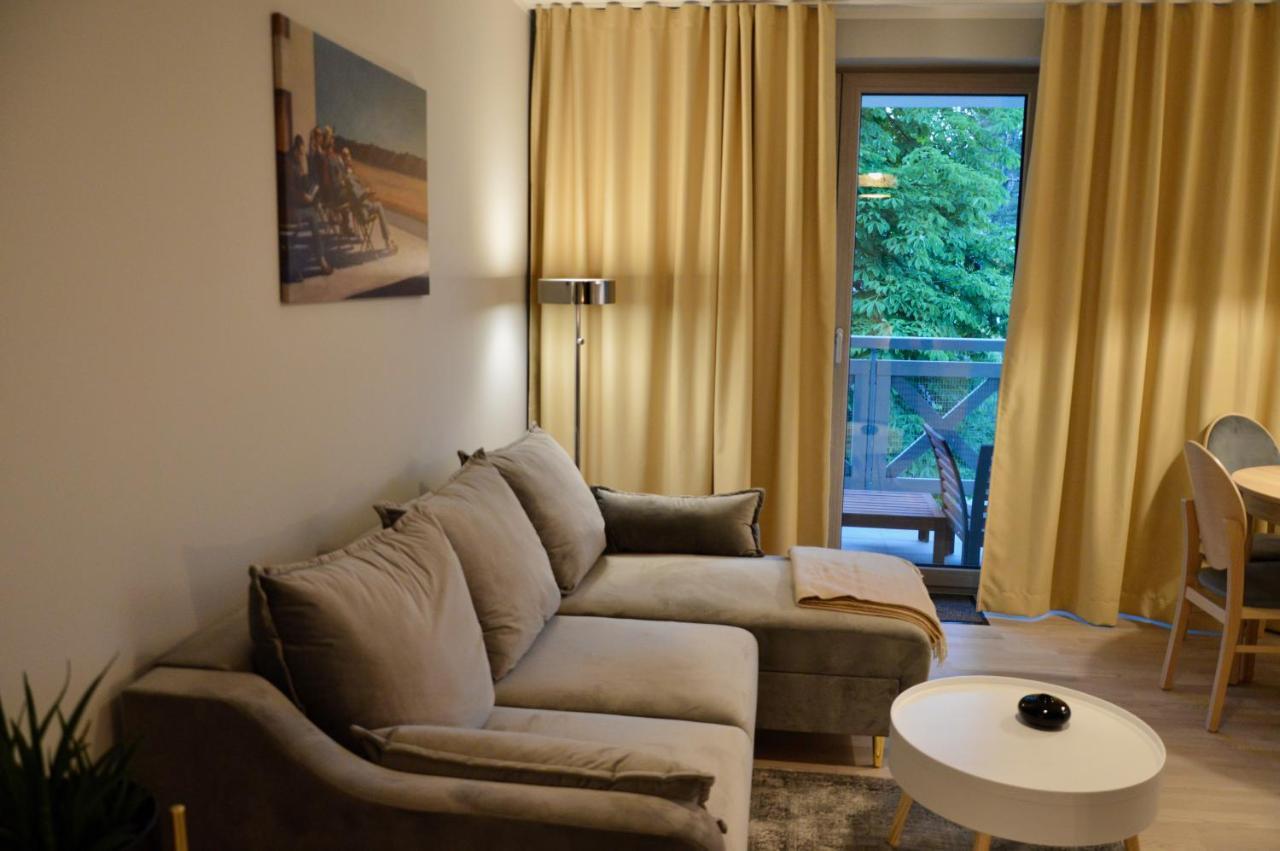Apartamenty Park Миелно Екстериор снимка